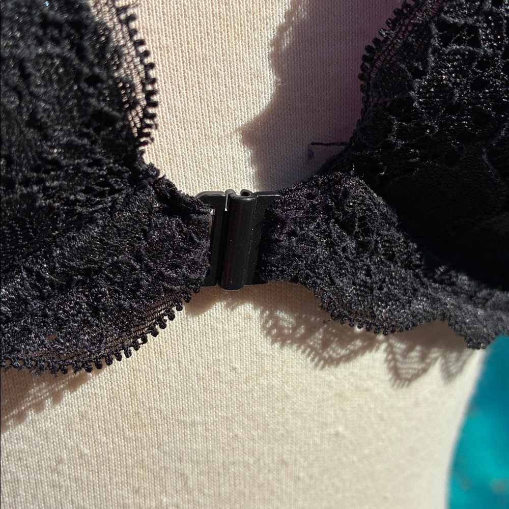PINK Victoria's Secret Black Lace Push-Up Bra 36DD - Picture 4 of 9